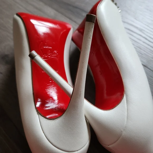 Authentic Louboutin Barretta Spike Mesh Pump with box and dust bag - Picture 8 of 15